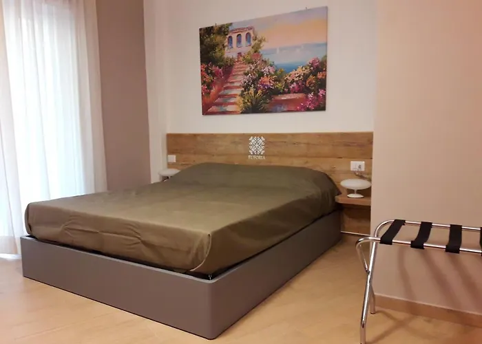 Euforia Napoli - Tre Sedi - Three Locations